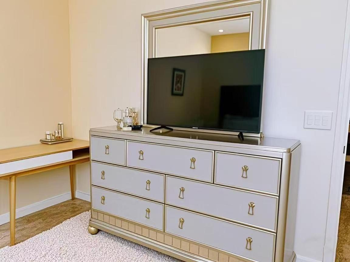 Elegant King Queen Suite Rooms -Private Bath-5 Star Resort-Pool-Spa-Club-Disney-Water Park-Wifi-Smart Tv 대번포트 외부 사진